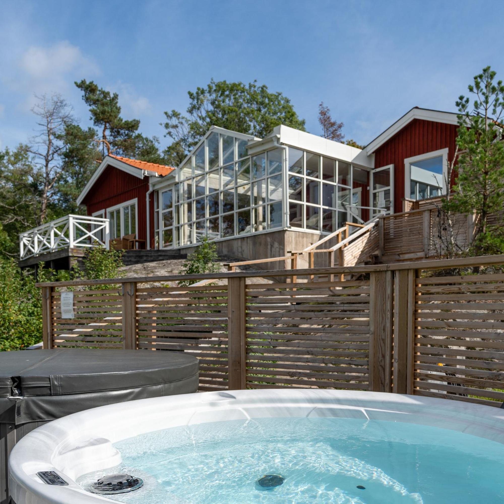Hotel Skeviks Gard Gustavsberg Esterno foto